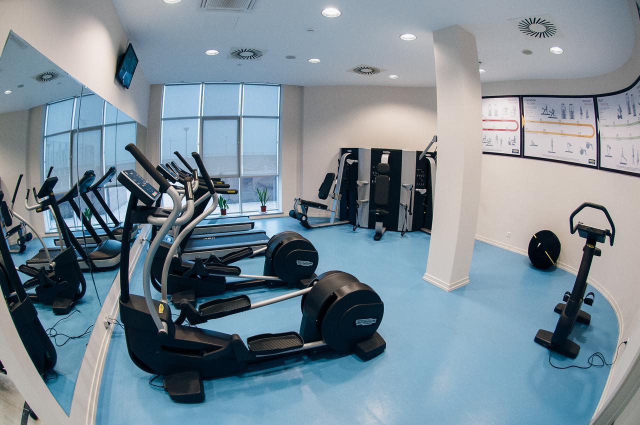 Caspian Riviera Grand Palace Hotel Актау Екстер'єр фото The gym at the University of Roehampton