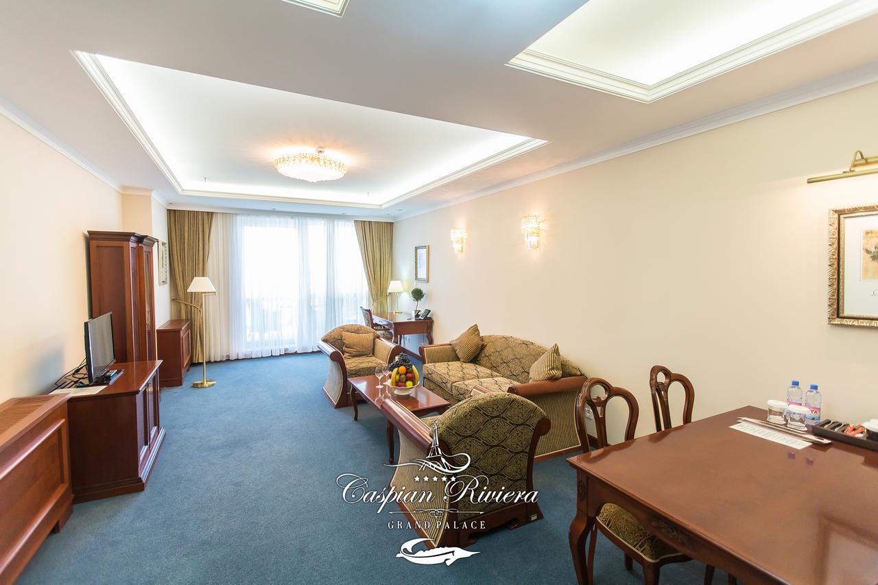 Caspian Riviera Grand Palace Hotel Актау Екстер'єр фото Suite
