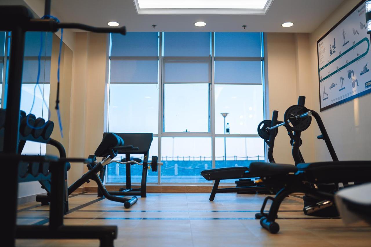 Caspian Riviera Grand Palace Hotel Актау Екстер'єр фото The gym at the hotel