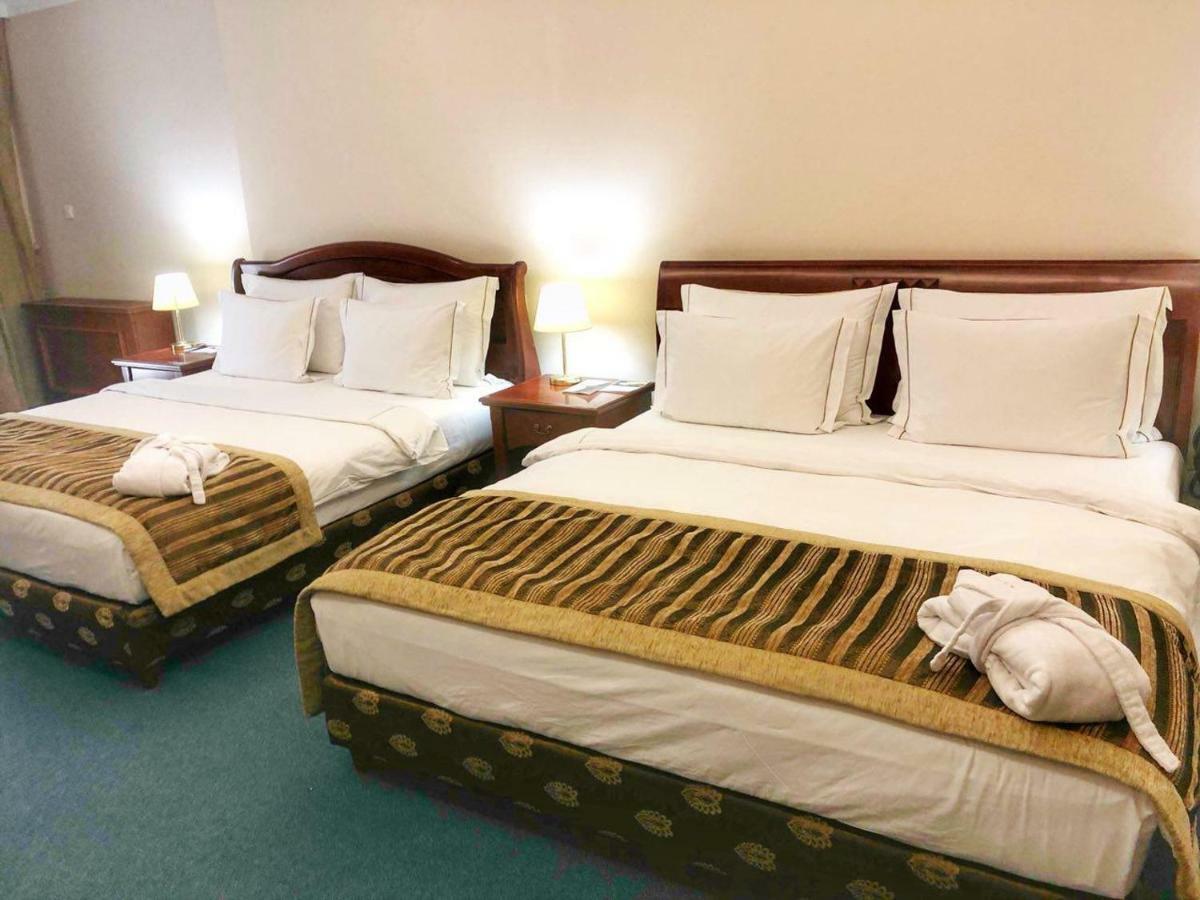 Caspian Riviera Grand Palace Hotel Актау Екстер'єр фото